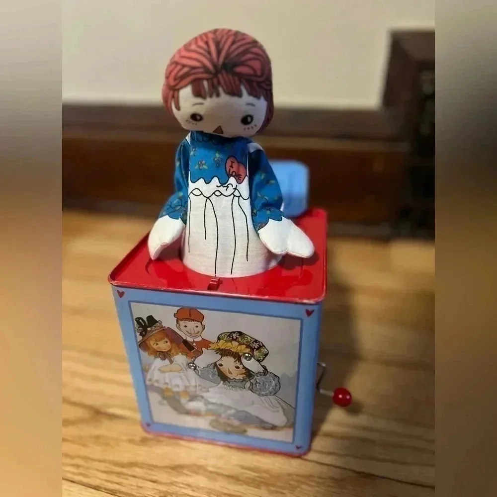 Raggedy Ann & Andy Jack in the Box by Schylling Vintage​ - Picture 4 of 9